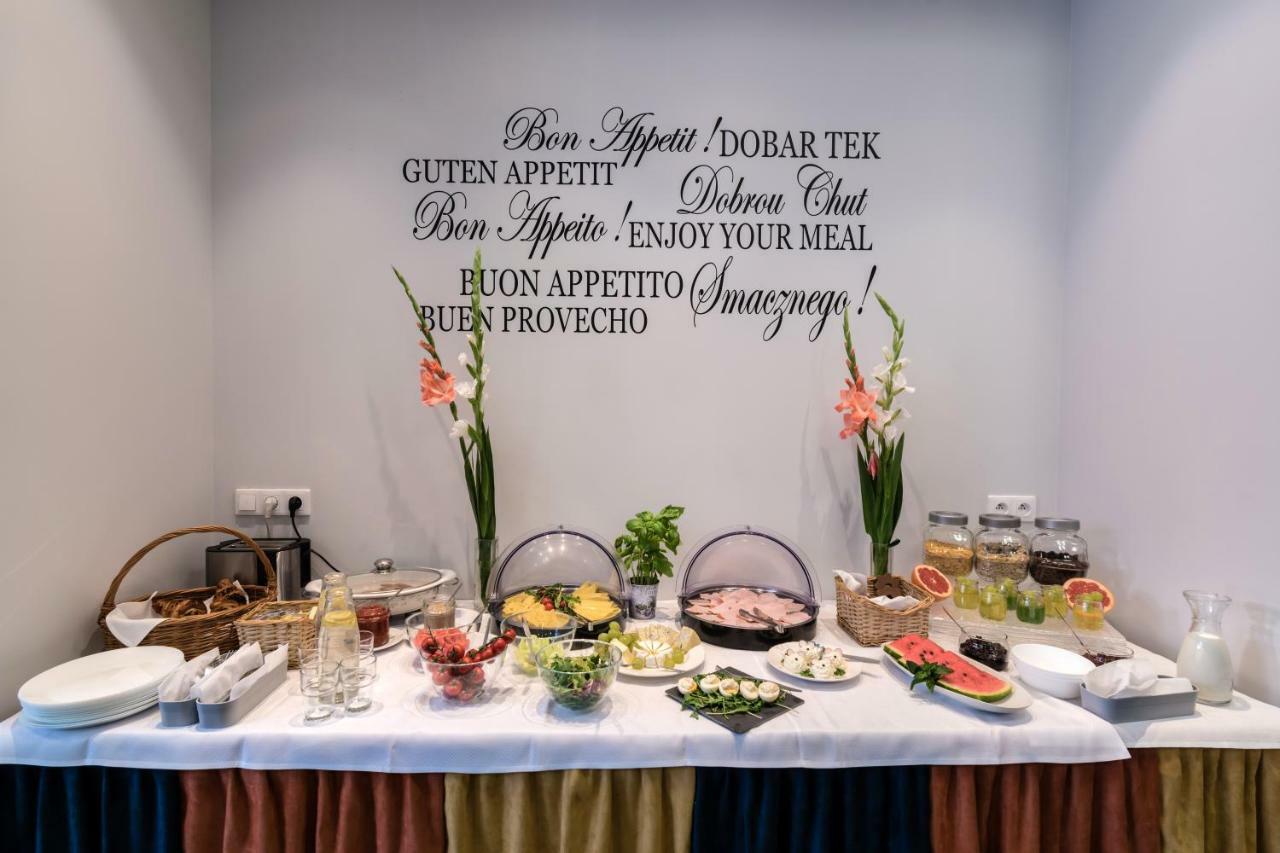 Hill Inn Πόζναν Εξωτερικό φωτογραφία